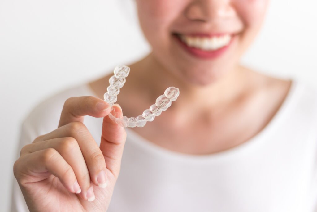 Why Say Goodbye to Wires and Brackets? Discover the Advantages of Invisalign Treatment 2 orthodontic equipment