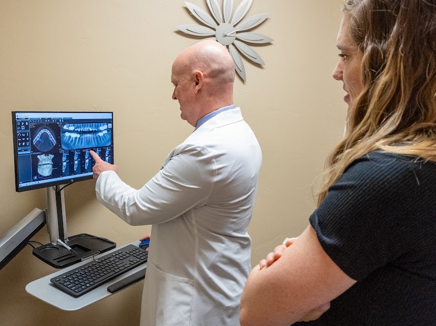 Can Dr. Brian Rencher Fix Bite Issues with Clear Aligners? 10 Can Dr. Brian Rencher Fix Bite Issues with Clear Aligners